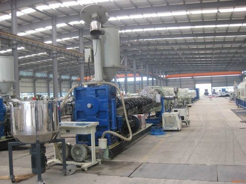 塑料工业专用设备 挤出机 产品名称:pe供水及燃气管道生产线设备 产品